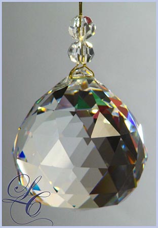 Crystal Ball 2 cm with 2 Beads - Click Image to Close