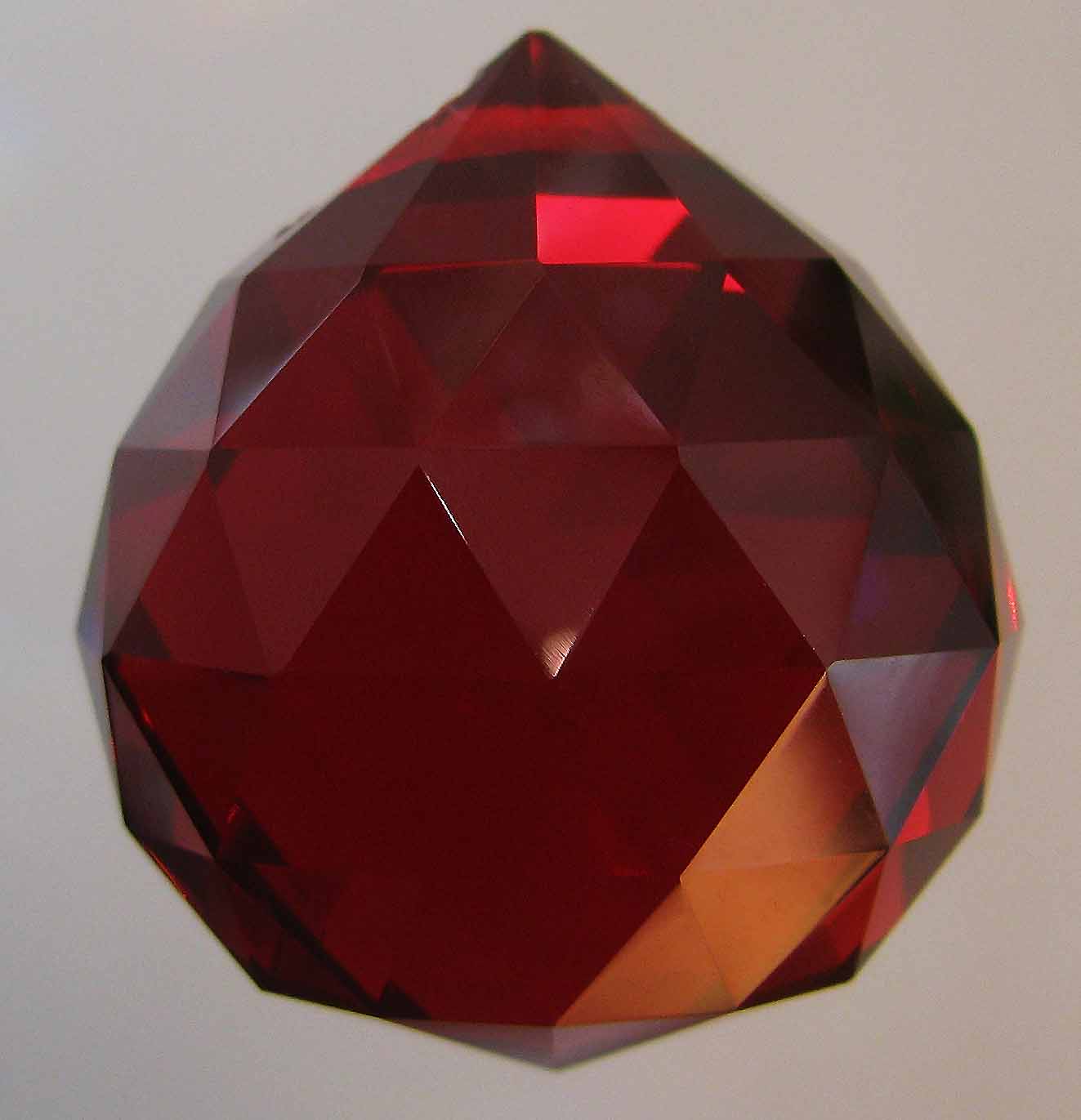 Small RUBY Crystal Ball 2 cm - Click Image to Close