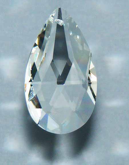 Cristal Pearshape 1.5" clair - Click Image to Close